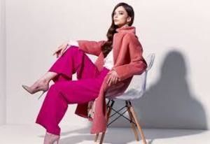 Meet your Posher, Stephani